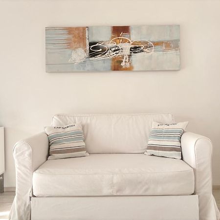 French Riviera Apartment With Swimming Pool And Free Parking Near Monaco Roquebrune-Cap-Martin Buitenkant foto