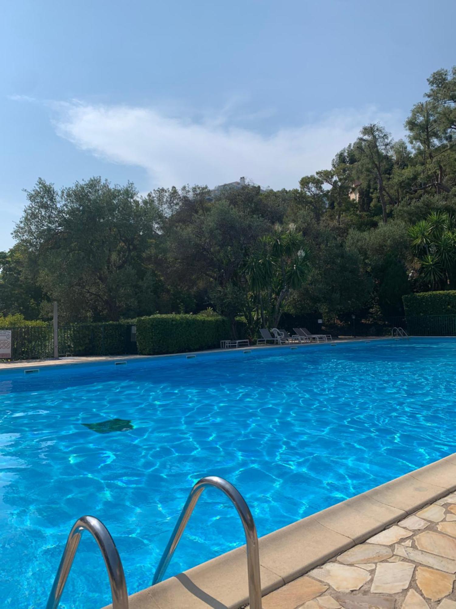 French Riviera Apartment With Swimming Pool And Free Parking Near Monaco Roquebrune-Cap-Martin Buitenkant foto